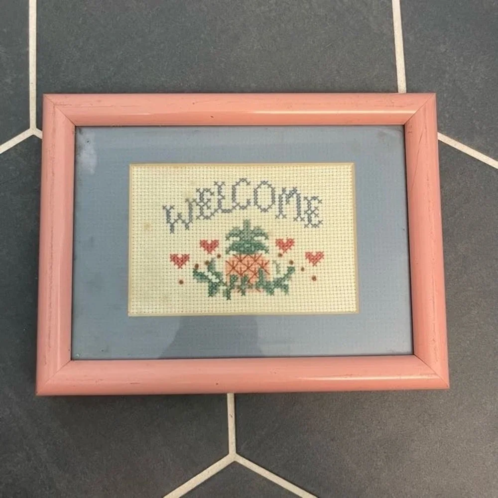 Framed Cross Stitch Welcome Pineapple Heart Home Decor‎ Wall Art
